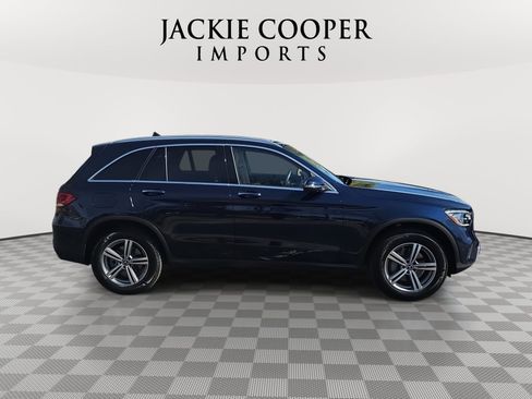 Used 2022 Mercedes-Benz GLC 300 image 4