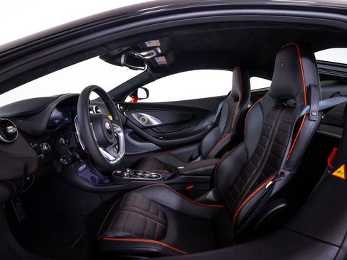 New 2026 McLaren GTS RWD image 20