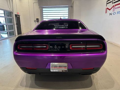 Used 2019 Dodge Challenger SRT Hellcat Redeye RWD image 6