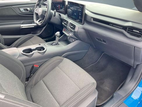 Used 2024 Ford Mustang Coupe RWD image 30