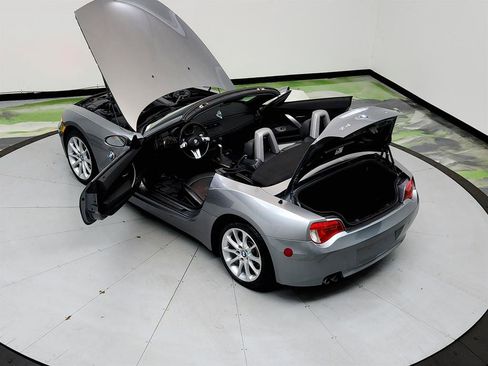 Used 2008 BMW Z4 3.0i image 33