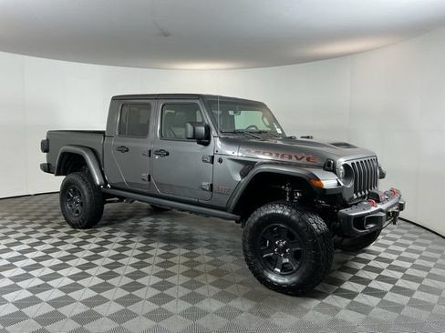 Used 2022 Jeep Gladiator Mojave w/ LED Lighting Group AWD/4WD image 3