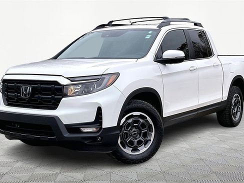 Used 2024 Honda Ridgeline RTL+ image 2