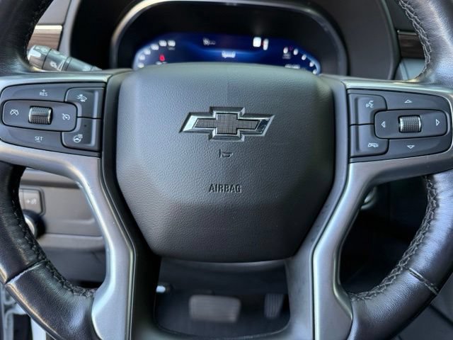 Used 2022 Chevrolet Tahoe Z71 w/ Luxury Package AWD/4WD image 22