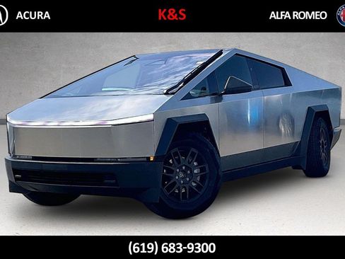 Used 2026 Tesla Cybertruck AWD Crew Cab image 1