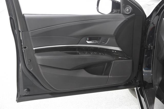 Used 2020 Acura RLX w/ Technology Package FWD image 4