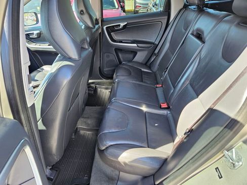 Used 2014 Volvo XC60 T6 image 21