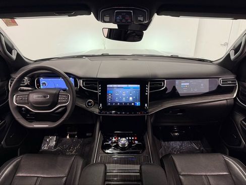 Used 2022 Jeep Wagoneer Series II w/ Convenience Group I image 26