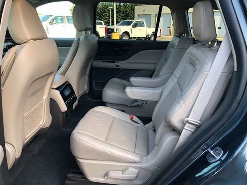 Used 2023 Lincoln Aviator Reserve w/ Elements Package Plus image 18