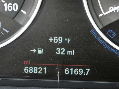 Used 2018 BMW X1 xDrive28i w/ M Sport Package AWD/4WD image 12