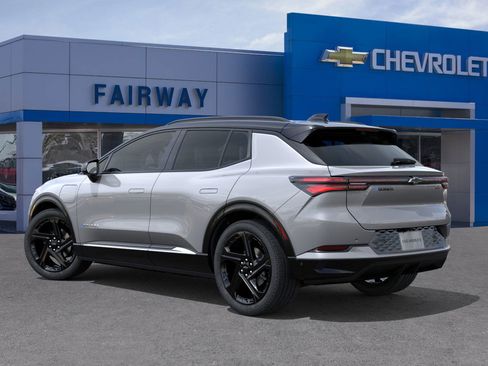 New 2026 Chevrolet Equinox EV RS image 3