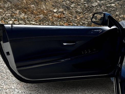 Used 2015 BMW 650i Convertible w/ Executive Package image 21