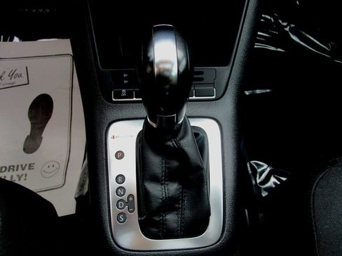 Used 2012 Volkswagen Tiguan SEL image 18