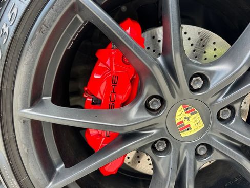 Certified 2018 Porsche 911 Carrera RWD image 15