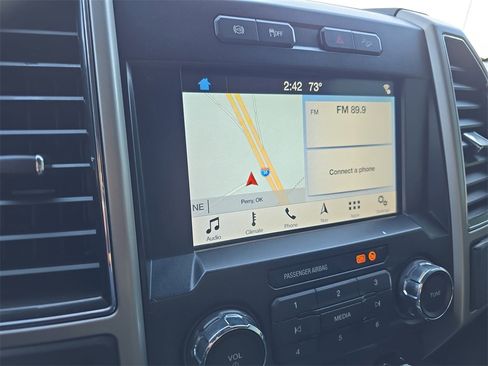 Used 2019 Ford F350 Lariat w/ Lariat Value Package image 21