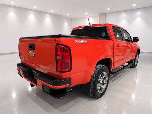 Used 2019 Chevrolet Colorado Z71 AWD/4WD image 5