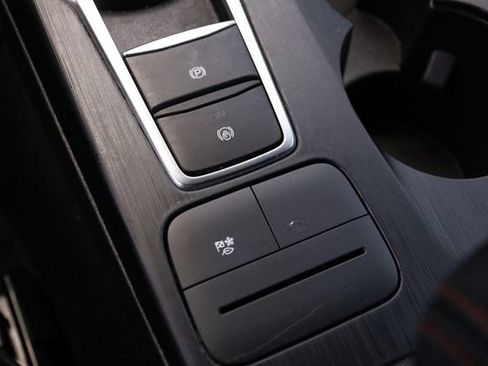 Used 2023 Ford Escape ST-Line w/ Equipment Group 301A FWD image 19