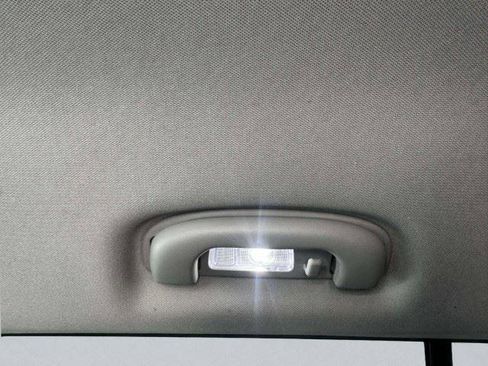Used 2022 GMC Terrain SLE w/ Driver Convenience Package FWD image 50
