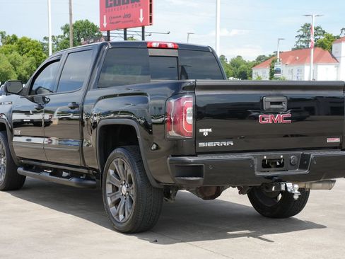 Used 2017 GMC Sierra 1500 SLT AWD/4WD image 4