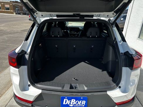 New 2025 Chevrolet TrailBlazer ACTIV w/ Convenience Package image 19