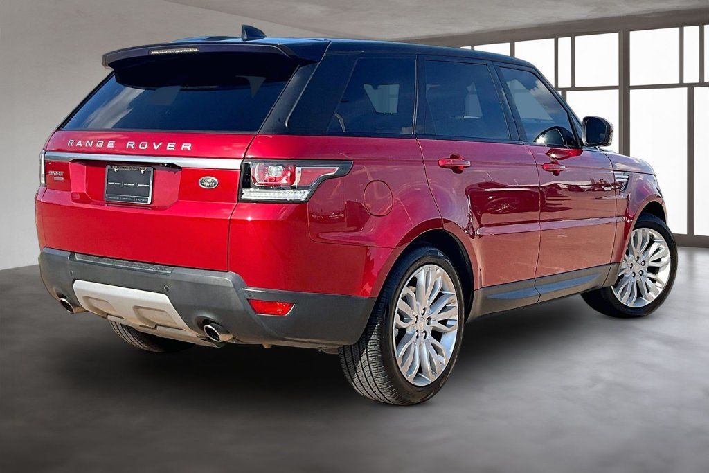 Used 2017 Land Rover Range Rover Sport HSE AWD/4WD image 2