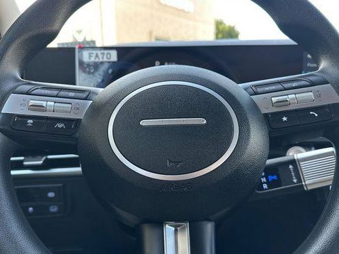 Certified 2026 Hyundai Tucson Blue SE AWD/4WD image 22