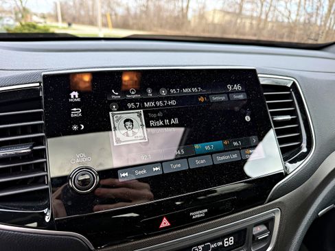 Used 2022 Honda Passport TrailSport image 17