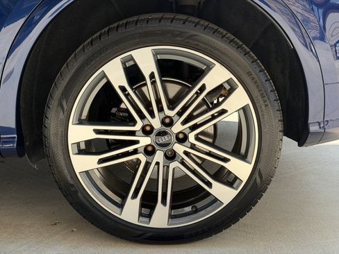 Used 2018 Audi SQ5 Prestige AWD/4WD image 17