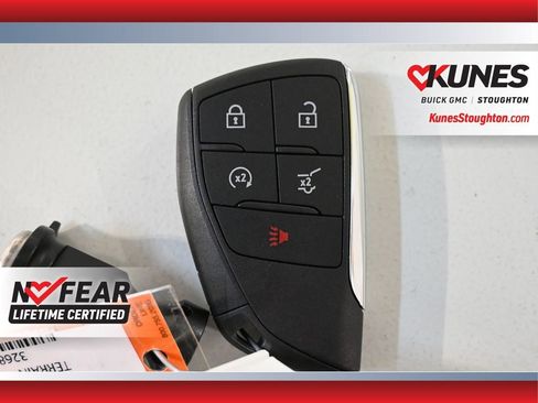 New 2026 GMC Terrain Elevation w/ Elevation Premium Package image 32