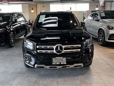 Certified 2023 Mercedes-Benz GLB 250 4MATIC image 2