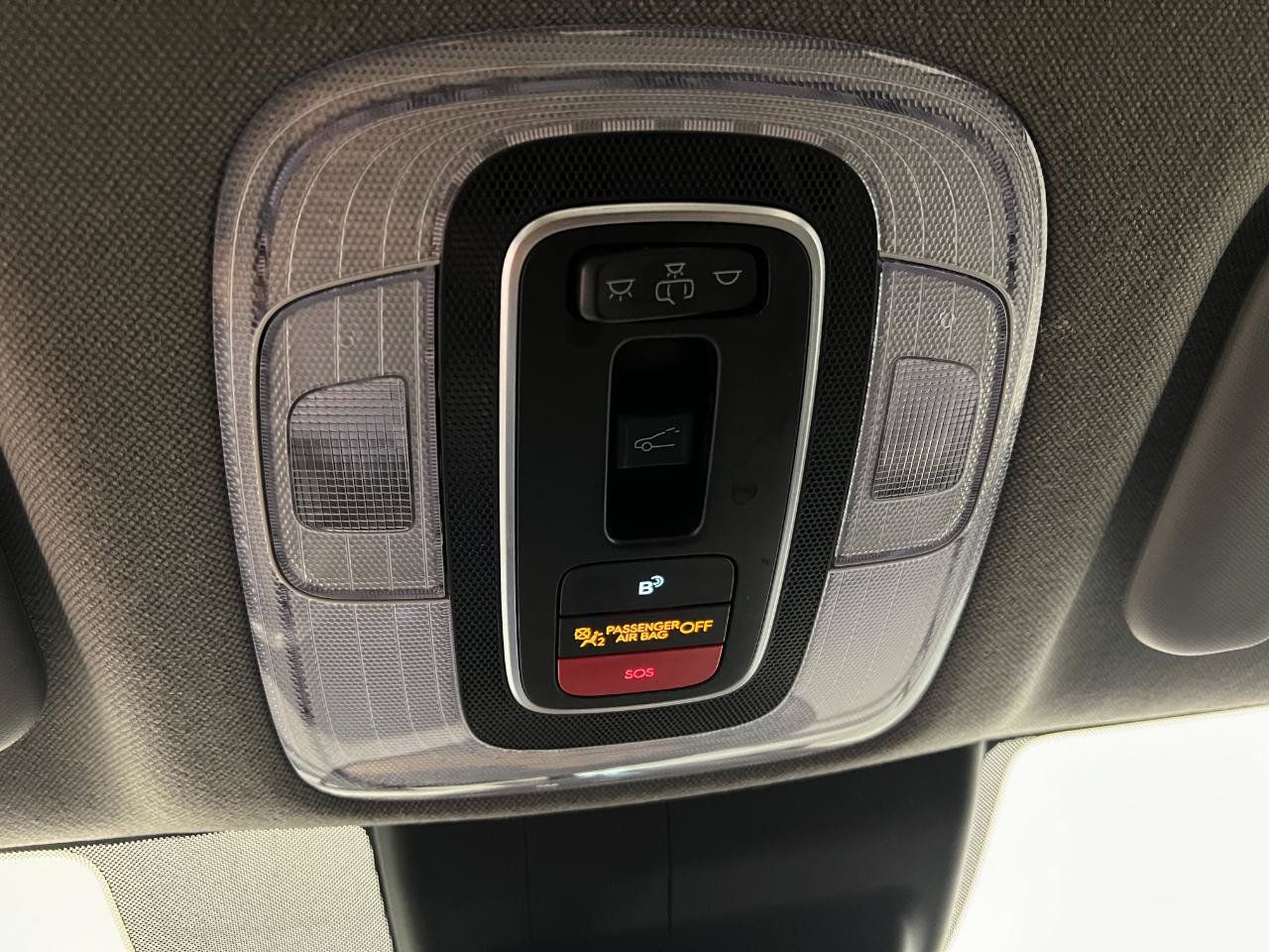 Used 2025 Hyundai Elantra SEL FWD image 45