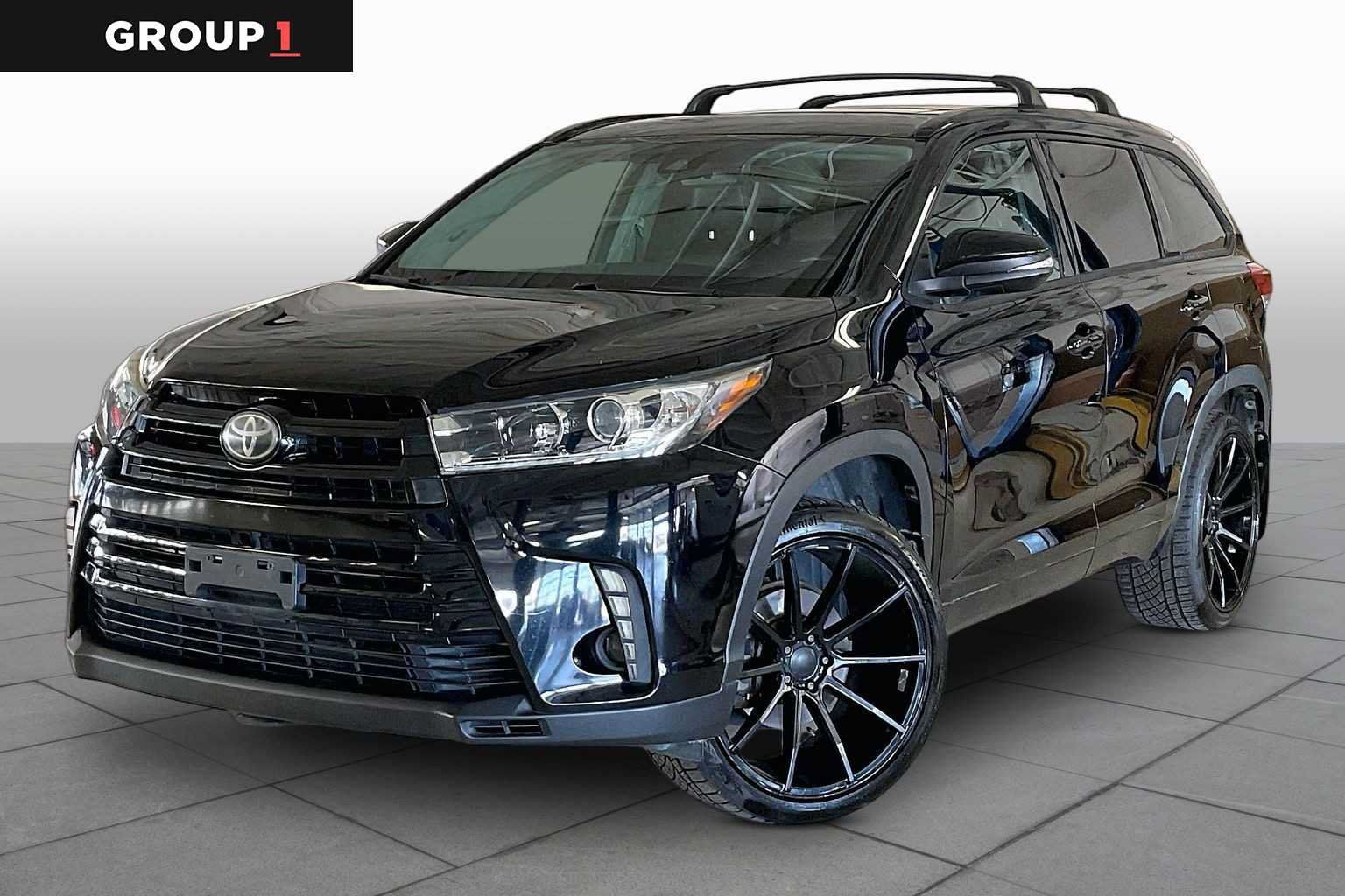Used 2017 Toyota Highlander Limited AWD/4WD image 1
