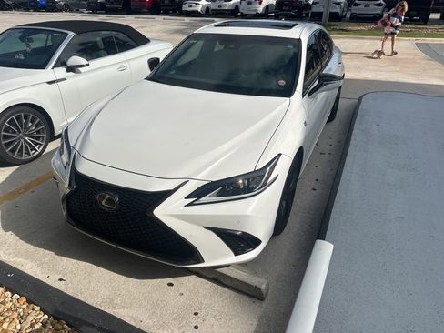 Used 2023 Lexus ES 350 F Sport FWD image 4