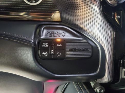 Used 2019 RAM 2500 Limited AWD/4WD image 29