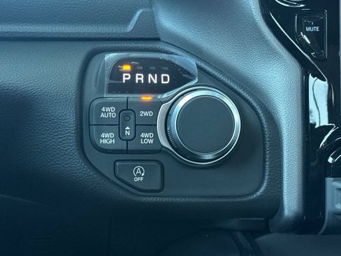 New 2026 RAM 1500 Big Horn AWD/4WD image 20