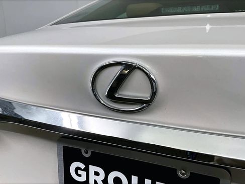 Used 2017 Lexus ES 350 image 9