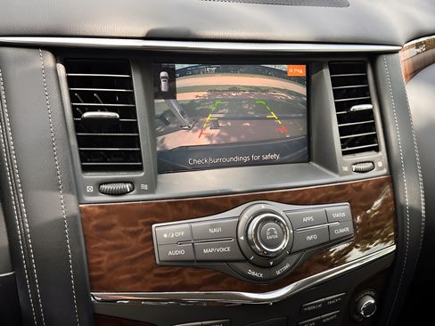 Used 2019 Nissan Armada SV w/ Driver Package RWD image 8