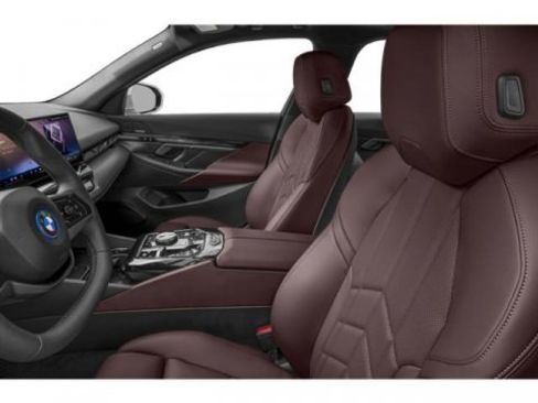New 2026 BMW i5 eDrive40 w/ M Sport Package image 11