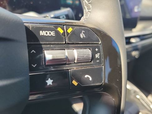 New 2026 Kia Sorento LX FWD image 23