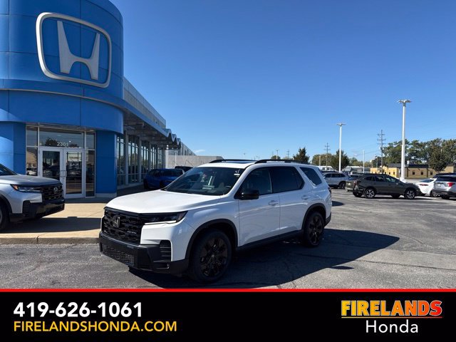 New 2026 Honda Pilot Black Edition image 1