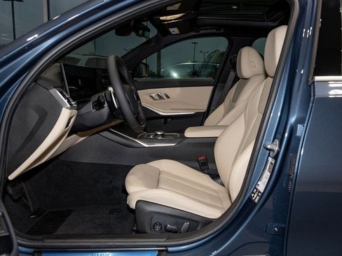 Used 2026 BMW 330i xDrive Sedan w/ Premium Package image 18