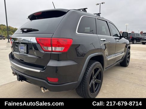 Used 2013 Jeep Grand Cherokee Overland w/ Advance Technology Group image 16