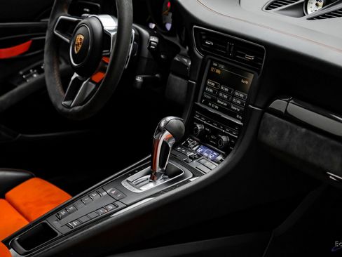 Used 2016 Porsche 911 GT3 RS image 48