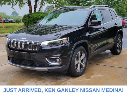 Used 2019 Jeep Cherokee Limited AWD/4WD image 7