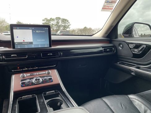 Used 2023 Lincoln Aviator Reserve image 24