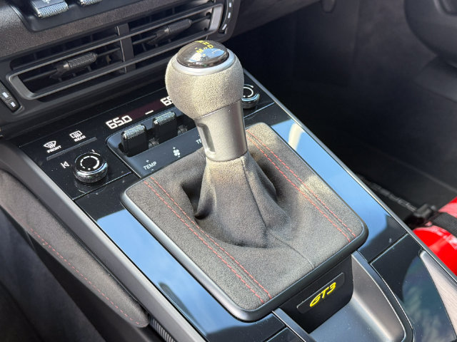 Used 2022 Porsche 911 GT3 RWD image 28