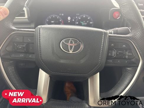 Used 2024 Toyota Tacoma TRD Off-Road image 19