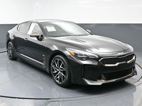 Used 2023 Kia Stinger GT-Line image 3