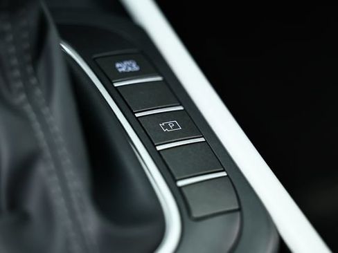 Used 2024 Hyundai Kona SE AWD/4WD image 40