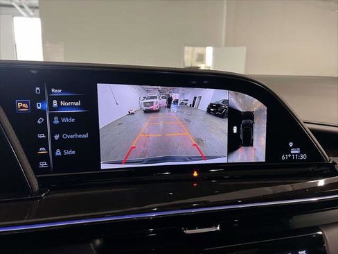 Used 2023 Cadillac Escalade Sport Platinum image 29